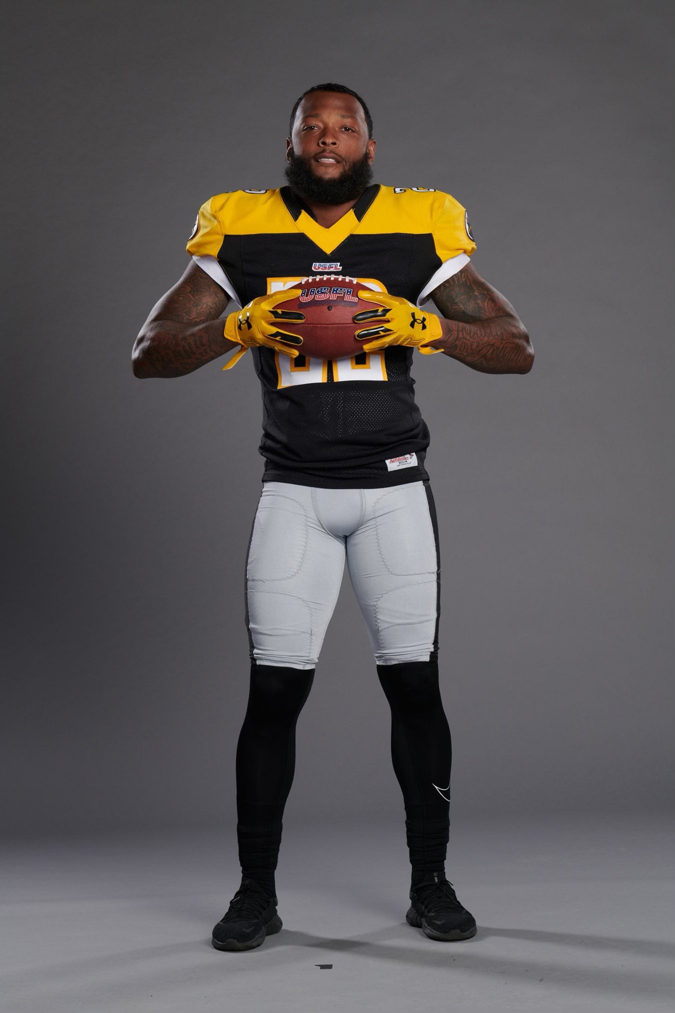 Maulers reveal new black-and-gold uniforms